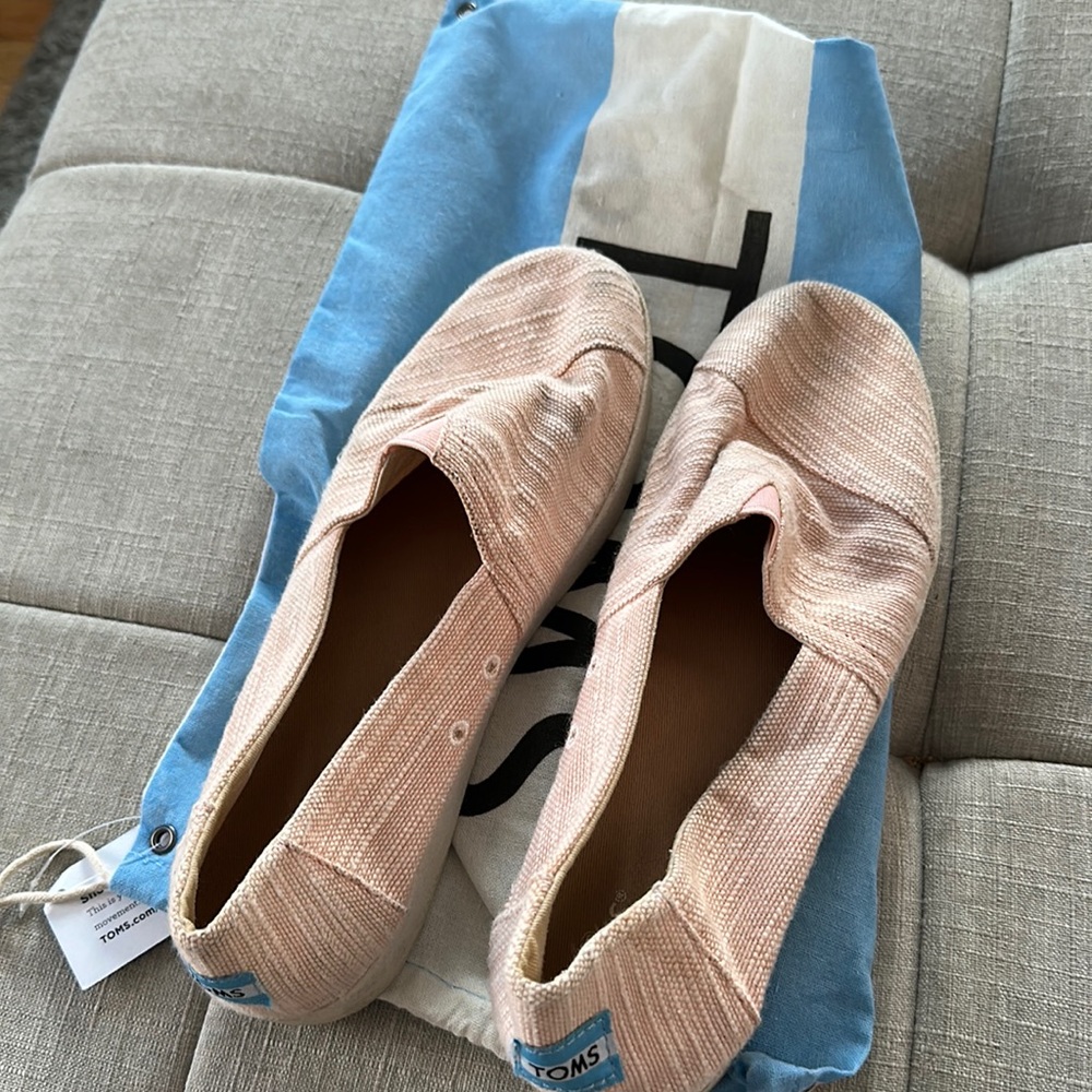Tom slip ons with bag